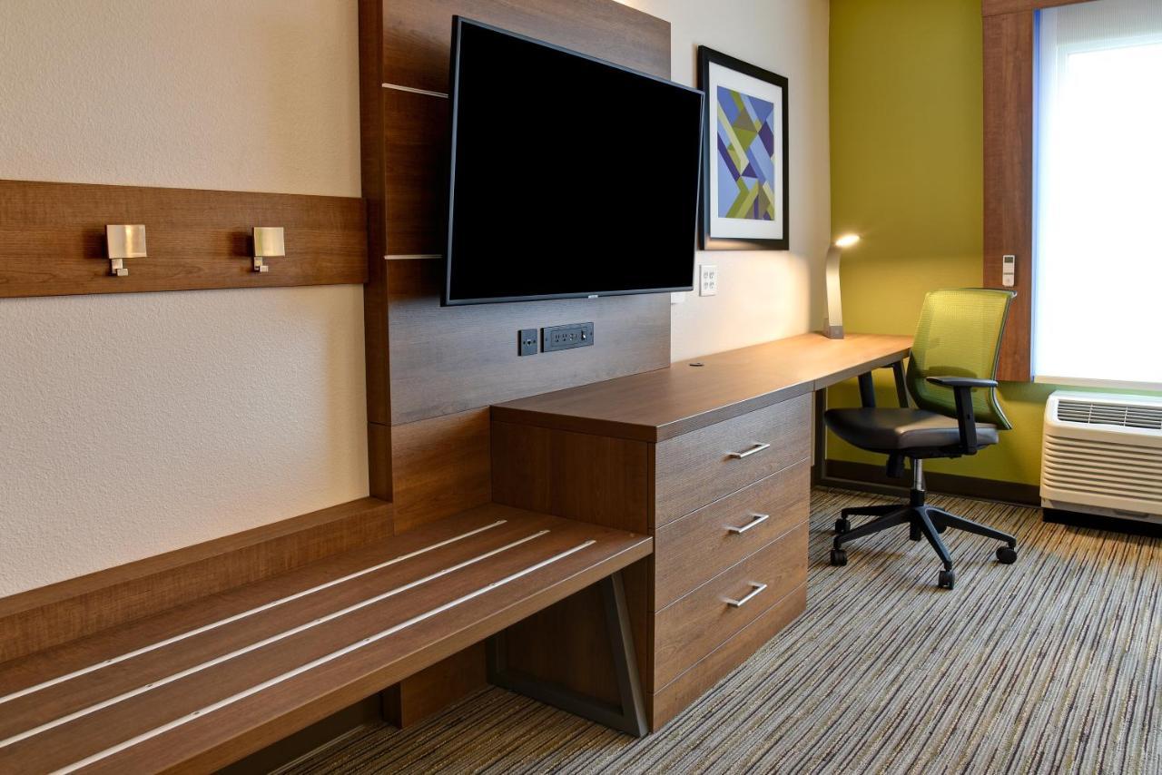 Holiday Inn Express & Suites - Ottawa By Ihg Exterior photo